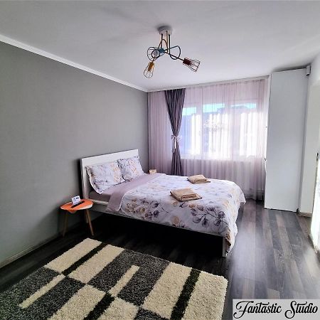 Ferienwohnung ~Fantastic Studio Petrosani~ Exterior foto